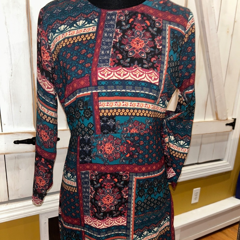 Abercrombie and Fitch  Multi Color Print  Long Sleeve Dress